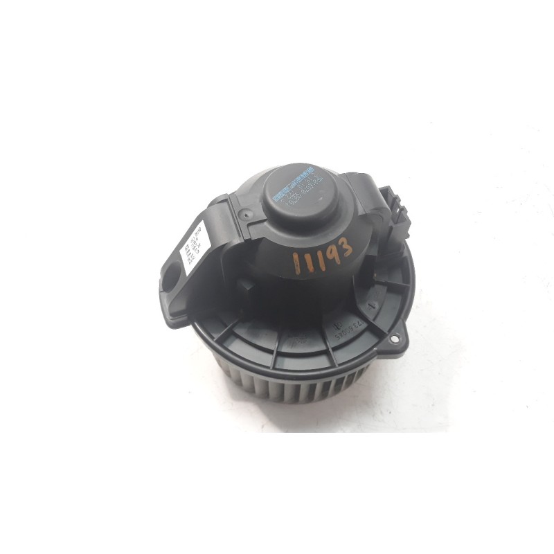 Recambio de ventilador calefaccion para land rover discovery 4 2.7 td v6 cat referencia OEM IAM JGC500050 34304 VHF210018HQ