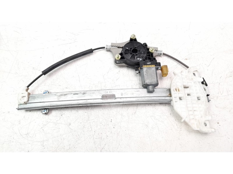 Recambio de elevalunas trasero izquierdo para kia rio (yb) 1.0 tgdi cat referencia OEM IAM 83401H8100  