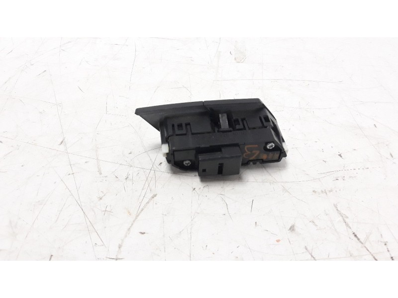 Recambio de interruptor para mercedes-benz clase r (w251) r 300 cdi blueefficiency (251.021) referencia OEM IAM A2518201010  