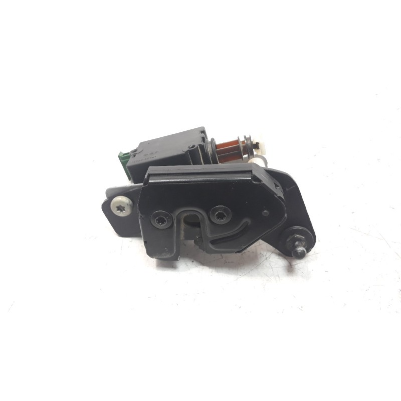 Recambio de cerradura maletero / porton para land rover discovery 4 2.7 td v6 cat referencia OEM IAM 51247016050  