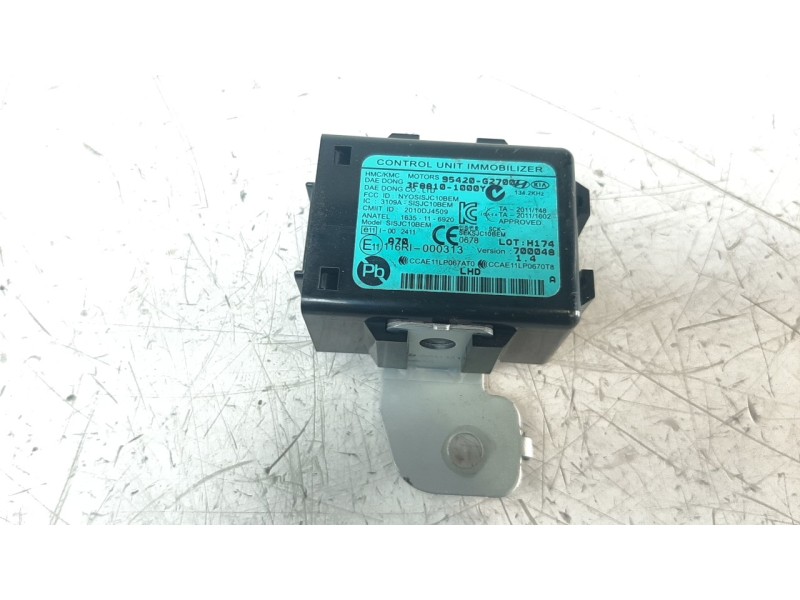 Recambio de modulo electronico para kia niro referencia OEM IAM 95420G2700  
