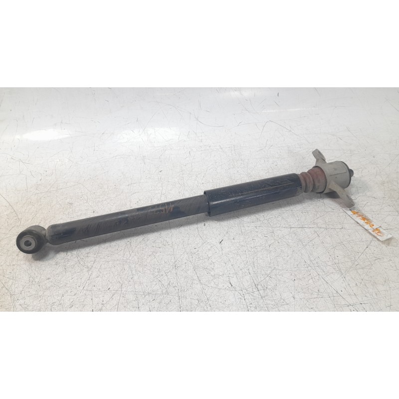 Recambio de amortiguador trasero derecho para hyundai kona 1.0 tgdi cat referencia OEM IAM 55307J9300  