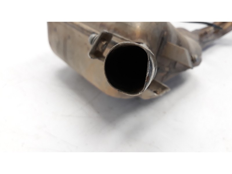 Recambio de tubo escape completo para yamaha mt-07 mt-07 referencia OEM IAM BAT1471000  