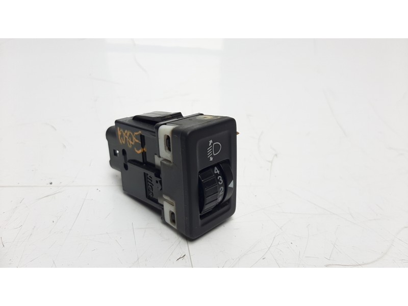 Recambio de interruptor para suzuki vitara 1.6 ddis turbodiesel cat referencia OEM IAM 5Y16SD  