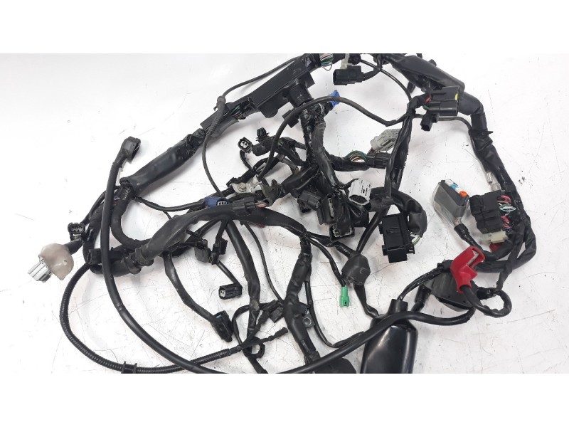 Recambio de modulo electronico para honda cb 650r referencia OEM IAM 32100MKYD10  