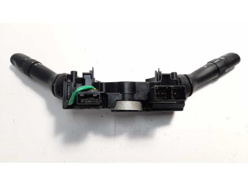Recambio de mando multifuncion para toyota yaris hsd active referencia OEM IAM 173832  
