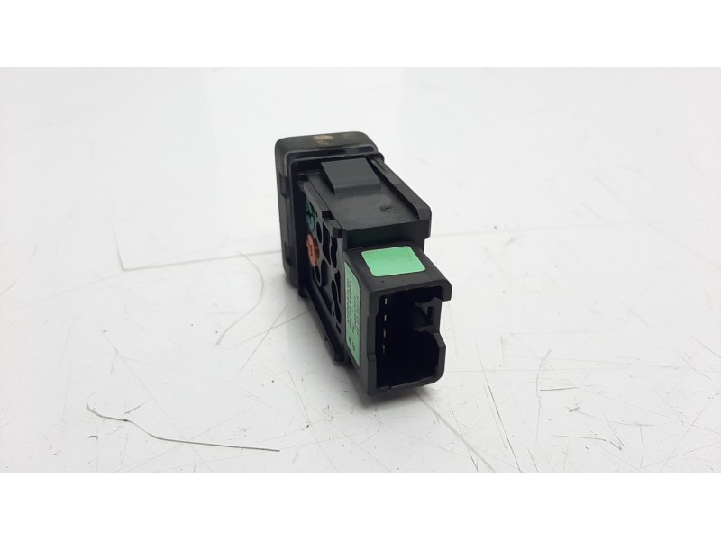 Recambio de interruptor para suzuki vitara 1.6 ddis turbodiesel cat referencia OEM IAM 3727057L00 10005777 