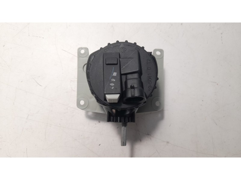 Recambio de faro antiniebla izquierdo para lancia lybra berlina referencia OEM IAM 46827706 10109431005 LA4204413