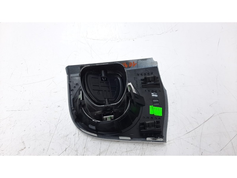 Recambio de rejilla aireadora para fiat nuova 500 (150) 1.2 cat referencia OEM IAM 51803292  