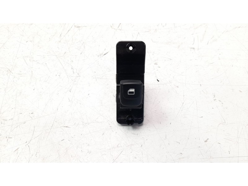 Recambio de mando elevalunas trasero izquierdo para kia rio (yb) 1.0 tgdi cat referencia OEM IAM 4D65201000  