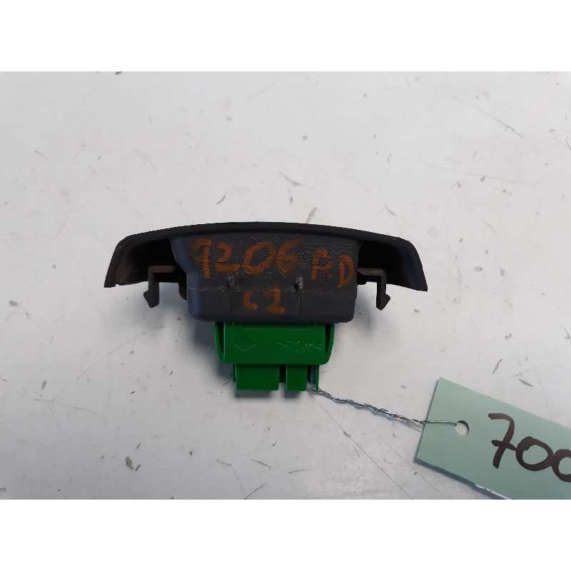 Recambio de mando elevalunas delantero izquierdo para citroen c1 1.4 hdi cat (8ht / dv4td) referencia OEM IAM 742320H010  