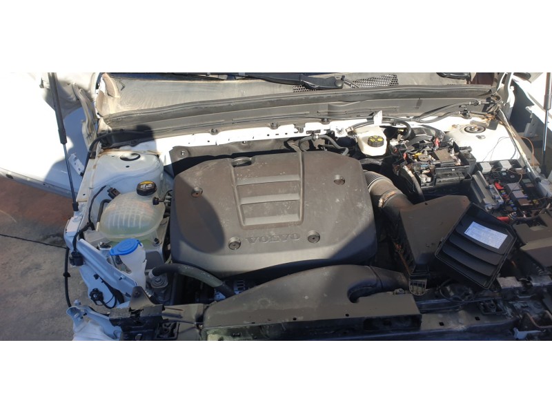 Recambio de abs para volvo xc 40 essential 2wd referencia OEM IAM 31660941  