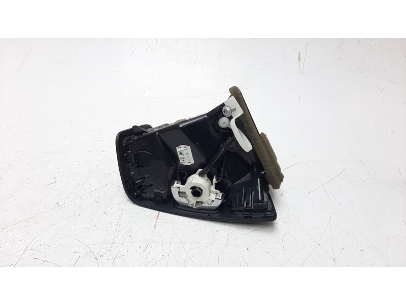 Recambio de rejilla aireadora para ford c-max (ceu) 1.5 tdci cat referencia OEM IAM 7463000  