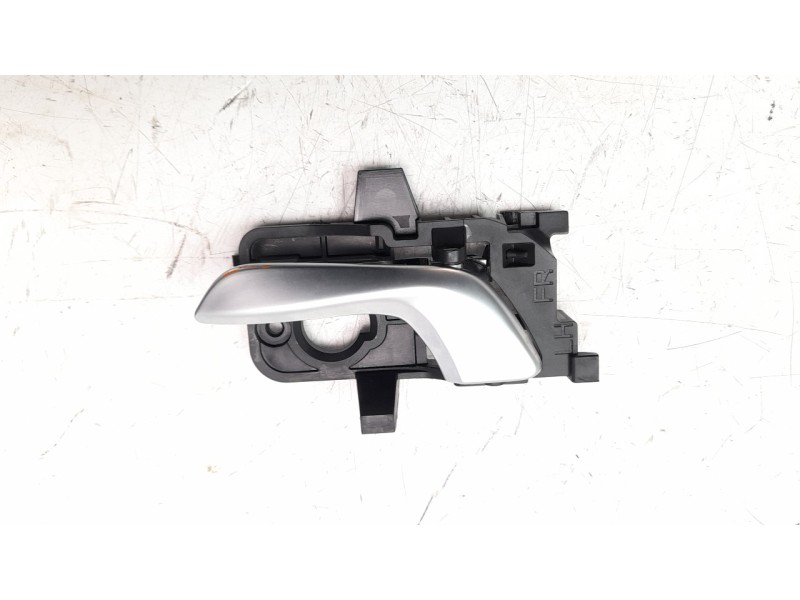 Recambio de maneta interior delantera izquierda para kia rio (yb) 1.0 tgdi cat referencia OEM IAM 82613H8500  