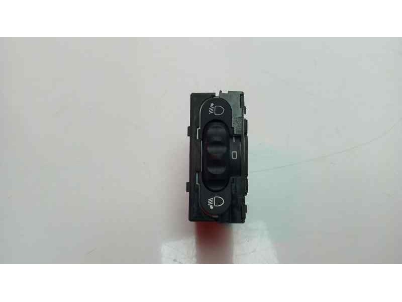 Recambio de interruptor para renault clio iii authentique referencia OEM IAM 8200379685  