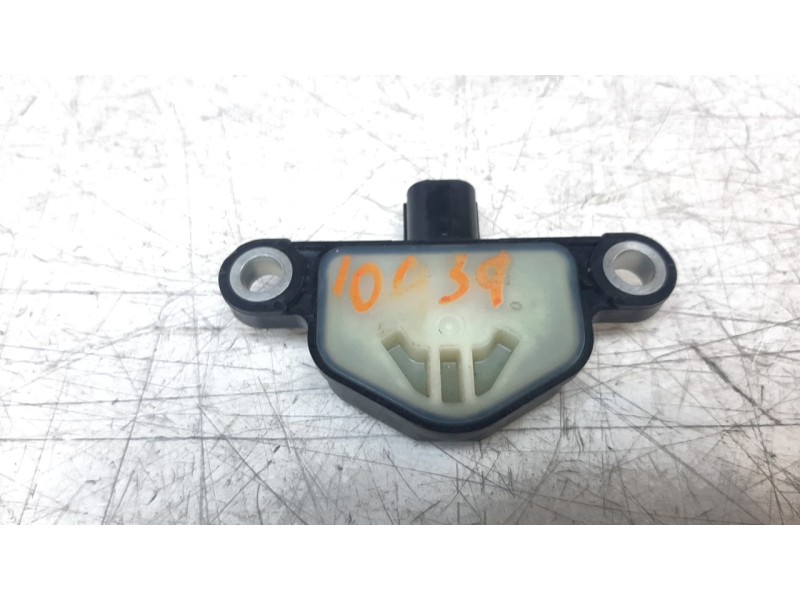 Recambio de sensor para honda cb 500x referencia OEM IAM 210930AVA1002B  