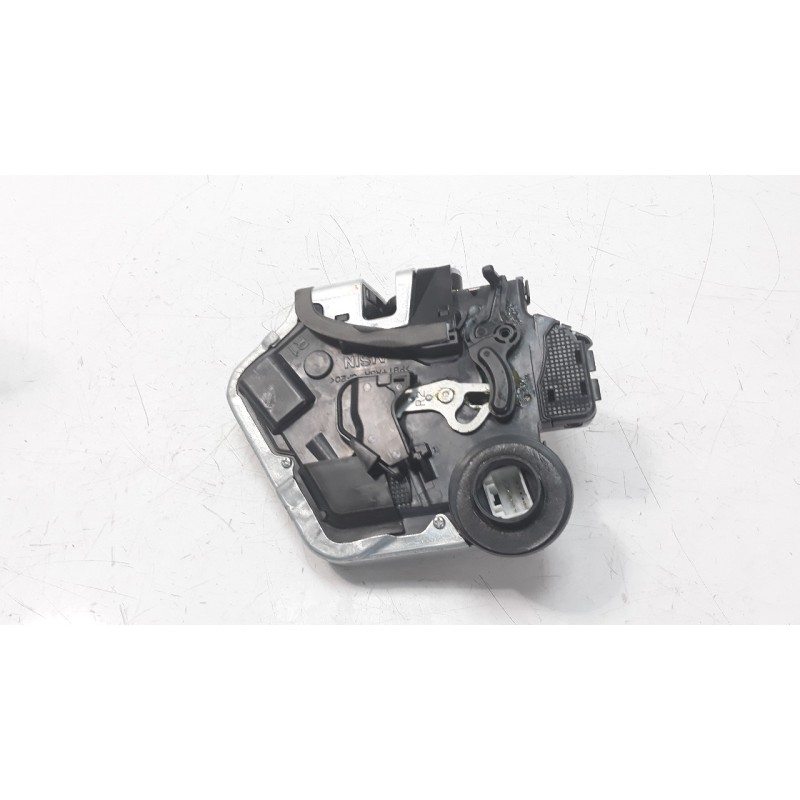 Recambio de cerradura puerta trasera derecha para lexus nx 2.5 16v cat (híbrido) referencia OEM IAM 6906012410  