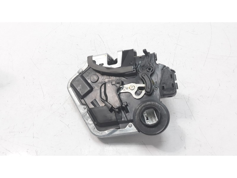 Recambio de cerradura puerta trasera derecha para lexus nx 2.5 16v cat (híbrido) referencia OEM IAM 6906012410  