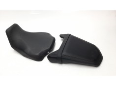 Recambio de asiento para honda cbr 650ra rh02 / 1 / 1 referencia OEM IAM 7710AMKND500 77300MKND51ZB  2