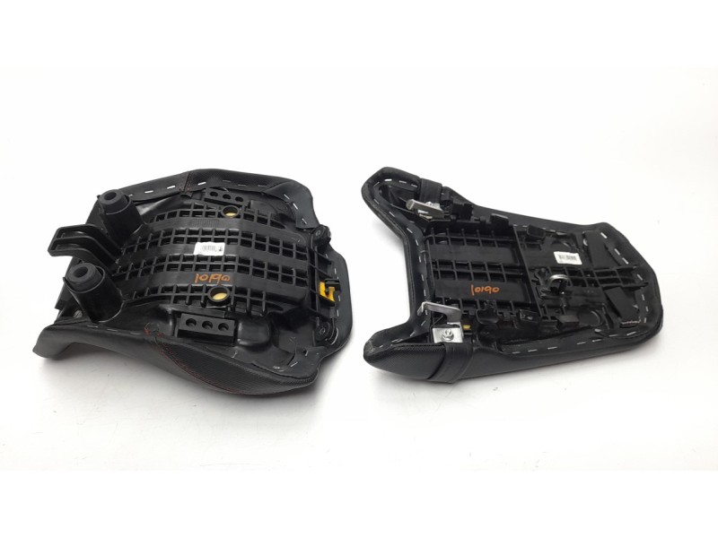 Recambio de asiento para honda cbr 650ra rh02 / 1 / 1 referencia OEM IAM 7710AMKND500 77300MKND51ZB 