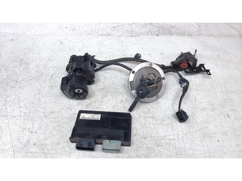 Recambio de conmutador de arranque para honda cb 500x referencia OEM IAM 35010MJWD93  