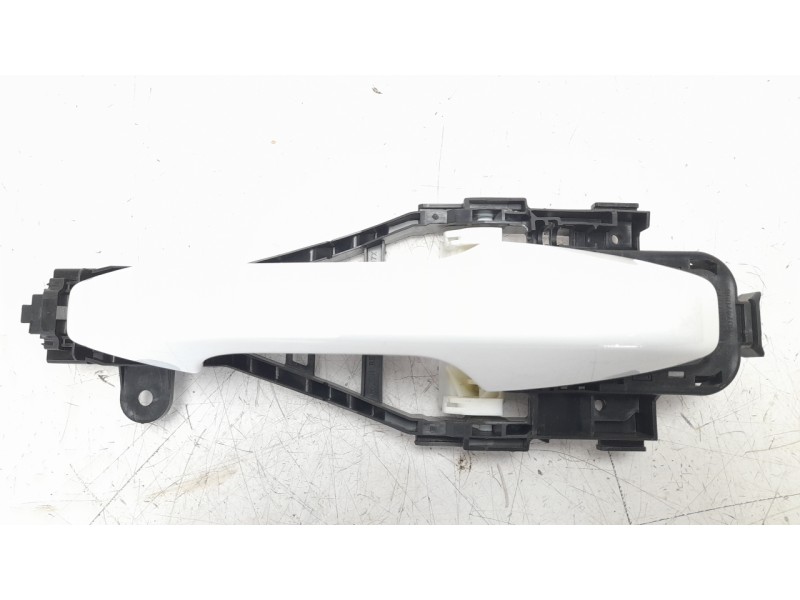 Recambio de maneta exterior delantera izquierda para volvo xc 40 essential 2wd referencia OEM IAM 30747095  