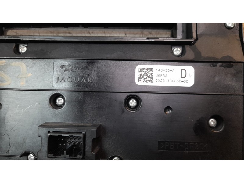 Recambio de mando climatizador para jaguar xf 3.0 v6 diesel luxury referencia OEM IAM 8X2318C858BG  
