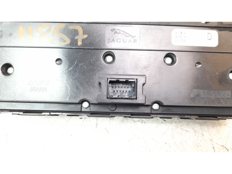 Recambio de mando climatizador para jaguar xf 3.0 v6 diesel luxury referencia OEM IAM 8X2318C858BG  