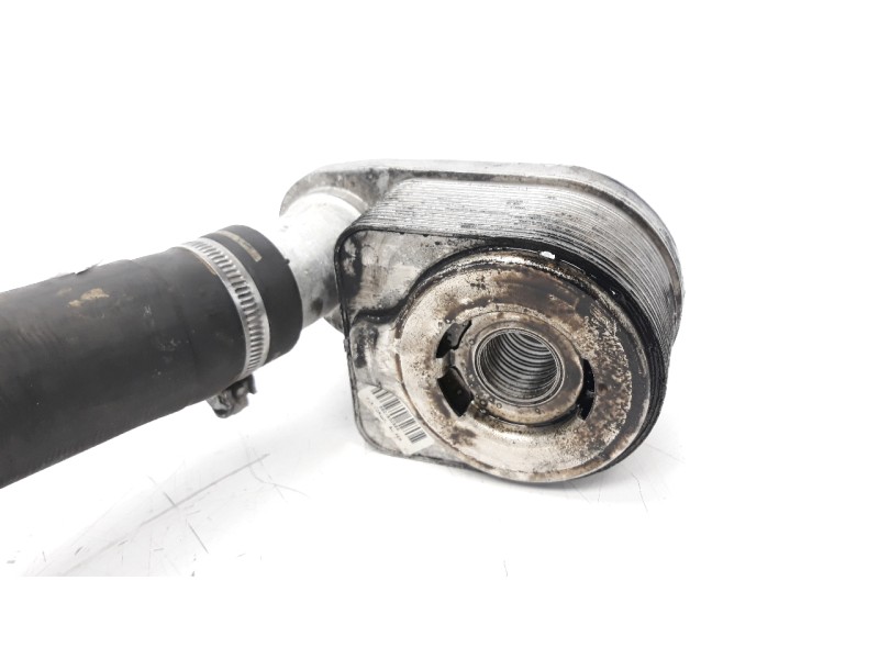 Recambio de enfriador aceite motor para iveco daily furgón 2.3 diesel referencia OEM IAM 5801630223  