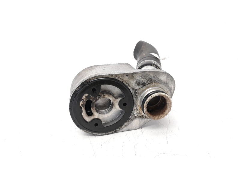 Recambio de enfriador aceite motor para iveco daily furgón 2.3 diesel referencia OEM IAM 5801630223  