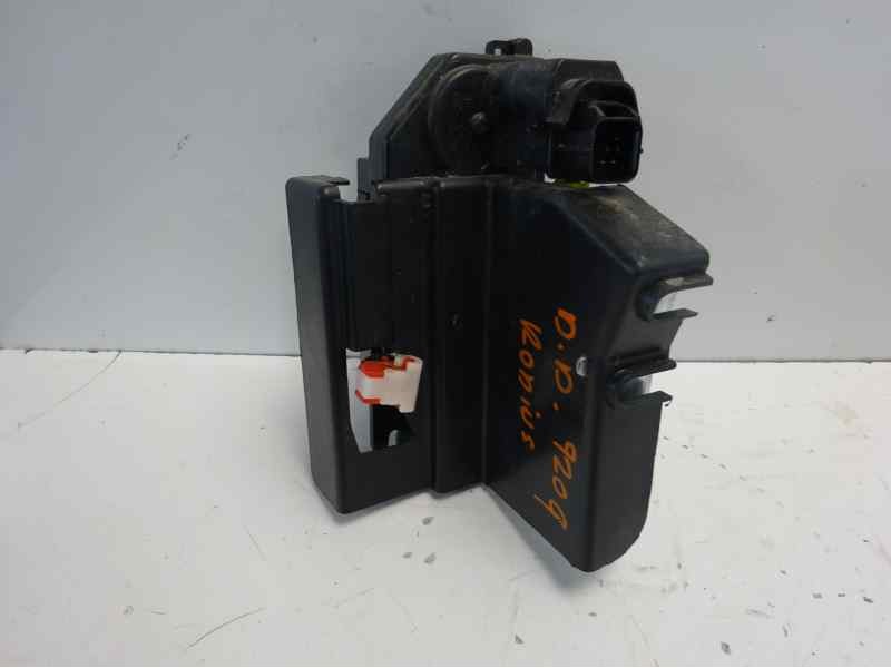 Recambio de cerradura puerta delantera derecha para ssangyong rodius 2.0 td cat referencia OEM IAM   