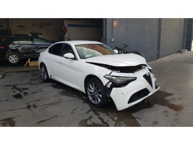 alfa romeo giulia (952) del año 2016