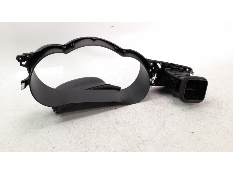 Recambio de moldura para kia carens ( ) 1.6 gdi cat referencia OEM IAM 84830A4000  