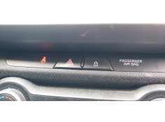 Recambio de warning para kia rio (yb) 1.0 tgdi cat referencia OEM IAM 4D63611000   2