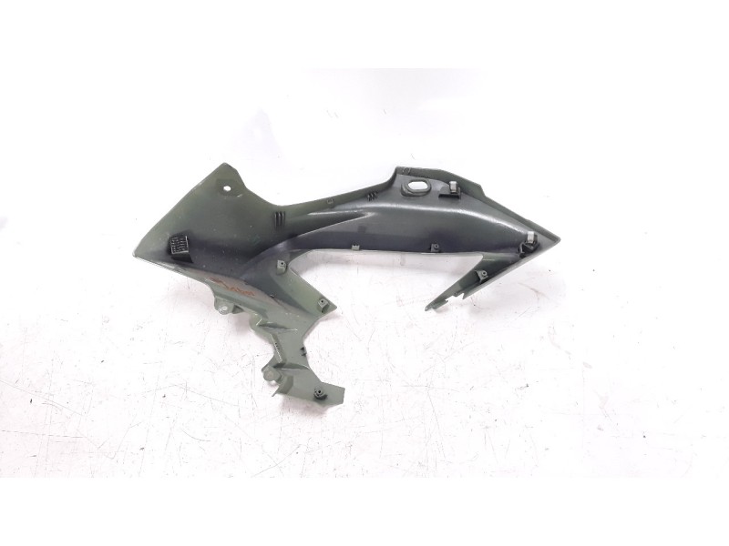 Recambio de moldura para honda cb 500x referencia OEM IAM 64400MKPDQ0Z  