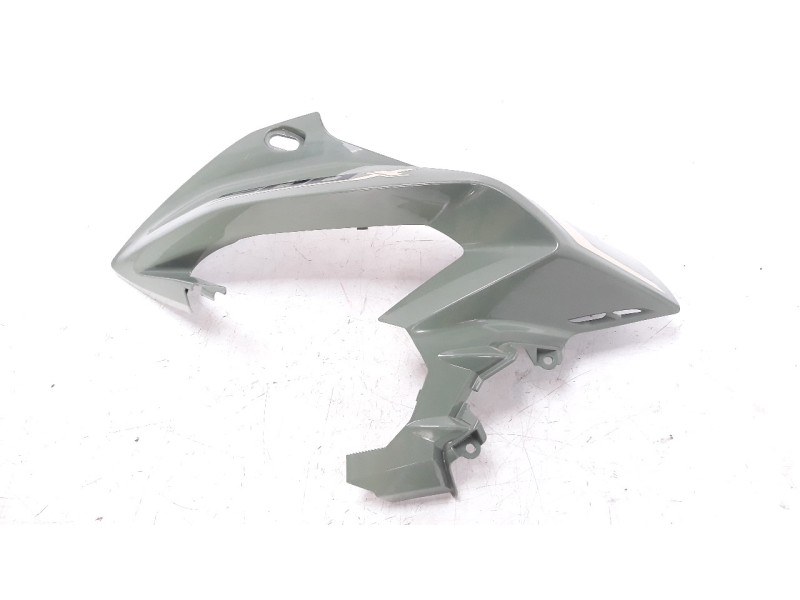 Recambio de moldura para honda cb 500x referencia OEM IAM 64400MKPDQ0Z  