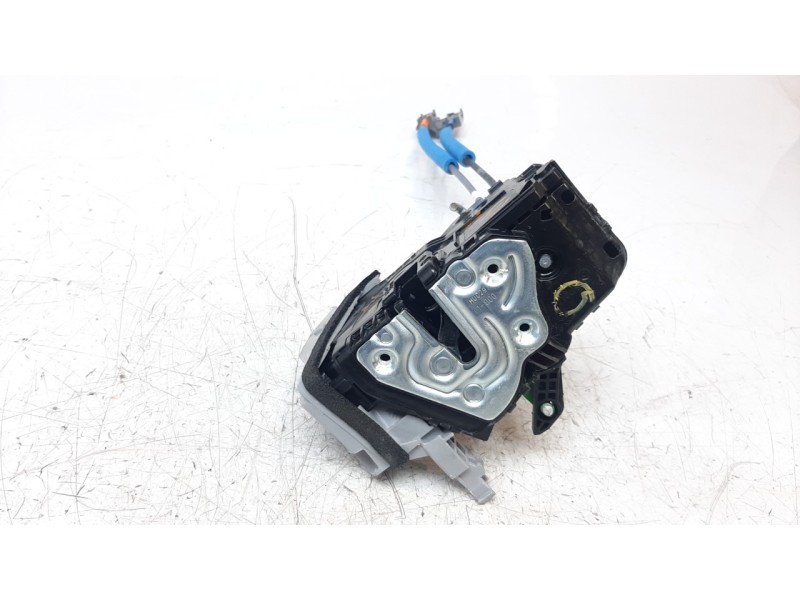 Recambio de cerradura puerta delantera izquierda para hyundai kona 1.0 tgdi cat referencia OEM IAM 81310J9000  