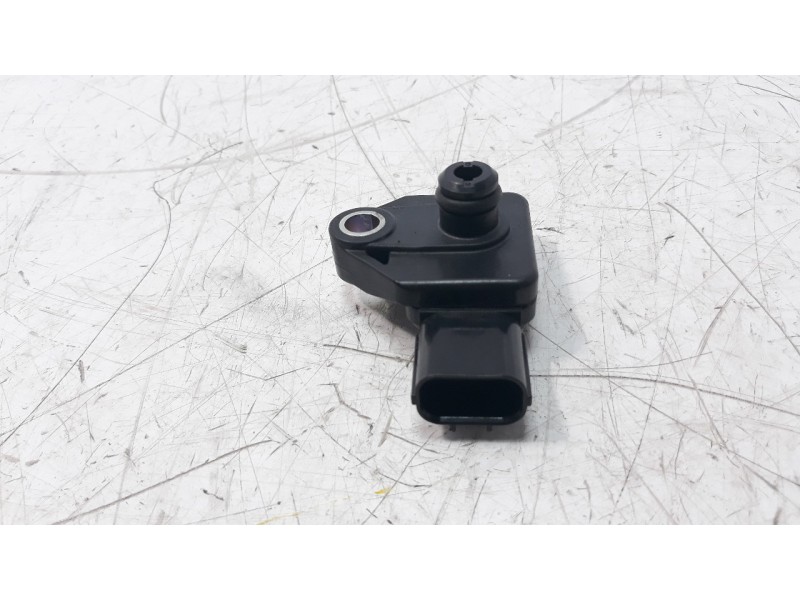 Recambio de sensor para honda cb 650r referencia OEM IAM E1T20372  