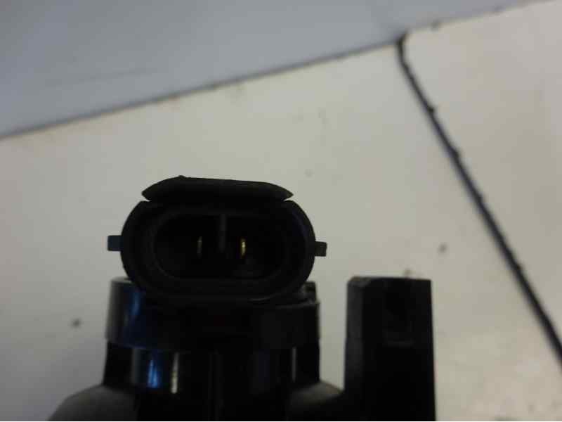 Recambio de faro antiniebla izquierdo para ssangyong rodius 2.0 td cat referencia OEM IAM 8320121500  8320121500