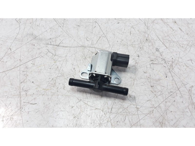 Recambio de valvula aire adicional para honda cb 650r referencia OEM IAM K5T46890  