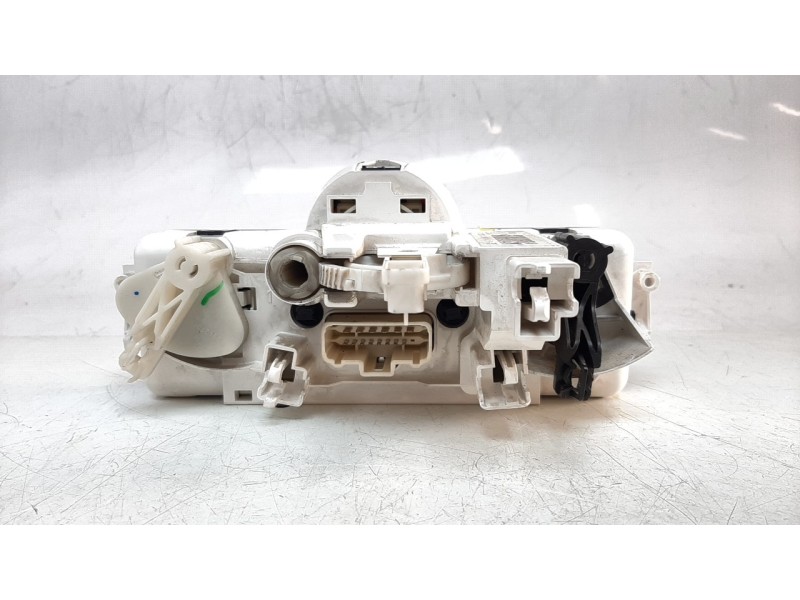 Recambio de mando climatizador para renault megane ii berlina 5p dynamique referencia OEM IAM 69420003  