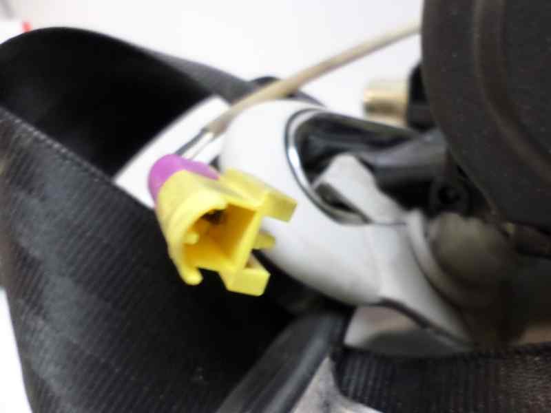 Recambio de cinturon seguridad delantero derecho para volkswagen bora berlina (1j2) conceptline referencia OEM IAM 1J4857706AAFK