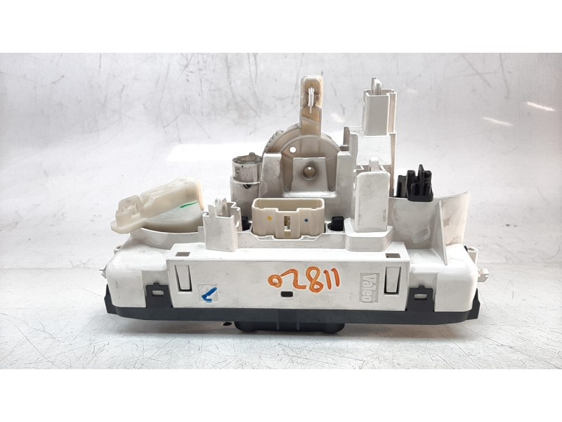 Recambio de mando climatizador para renault megane ii berlina 5p dynamique referencia OEM IAM 69420003  