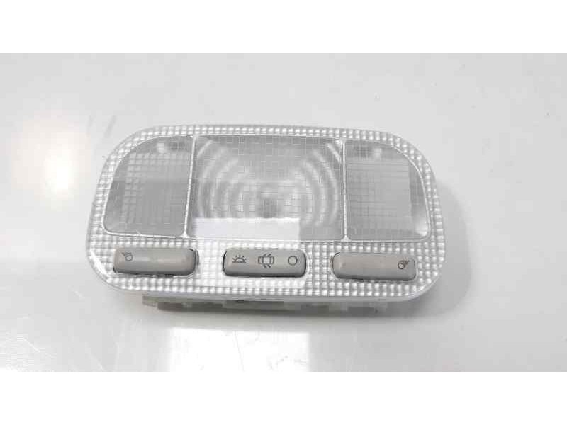 Recambio de luz interior para citroen berlingo station wagon live edition referencia OEM IAM 9680713880  