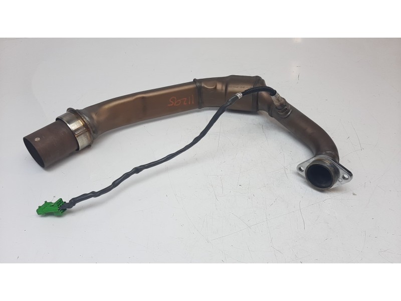 Recambio de colector escape para ktm 390 duke referencia OEM IAM 94305007031  