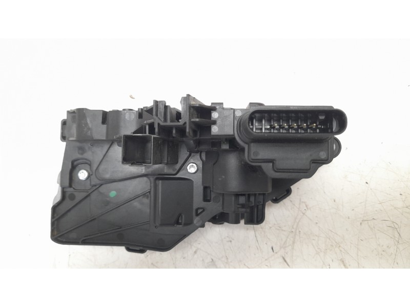 Recambio de cerradura puerta delantera izquierda para volvo xc 40 essential 2wd referencia OEM IAM 31440997  