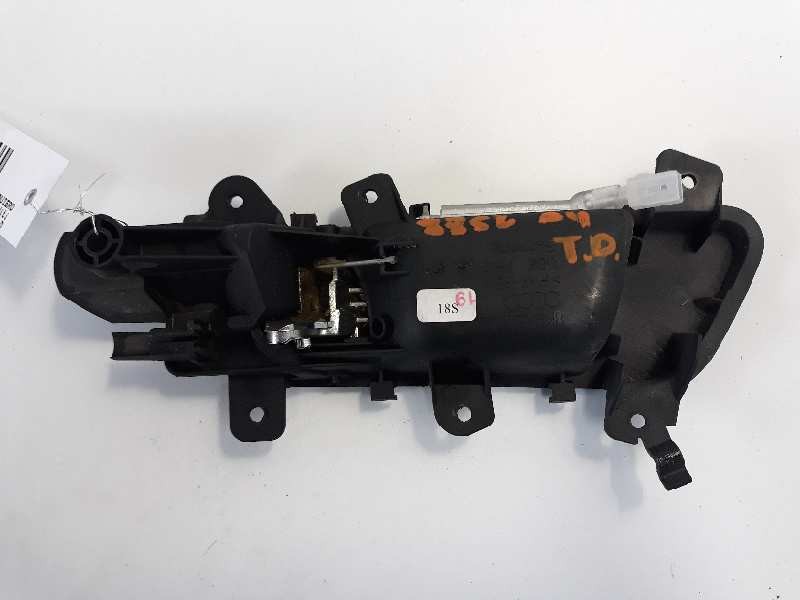Recambio de maneta interior trasera izquierda para audi a4 ber. (b8) advanced edition referencia OEM IAM 8K0839020  