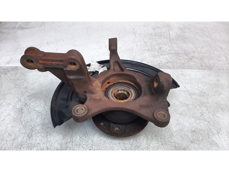 Recambio de mangueta delantera derecha para dacia duster ii prestige referencia OEM IAM 8200881824  