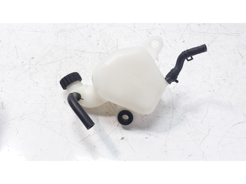 Recambio de deposito expansion para ktm 390 duke referencia OEM IAM 93035065000  