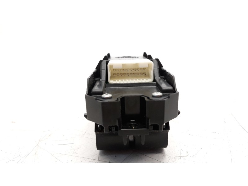 Recambio de mando elevalunas delantero izquierdo para lexus nx 2.5 16v cat (híbrido) referencia OEM IAM 8404078010  